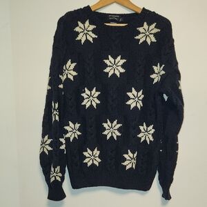Vintage Nautica Navy Handknit Sweater with White Snowflakes size L Mens